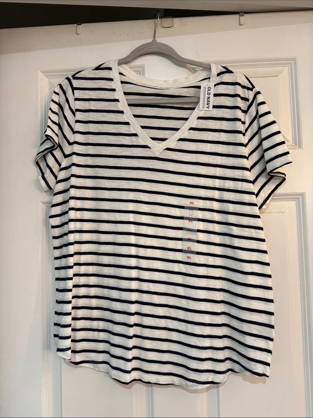 Old Navy Black and White Striped V-Neck Short Sleeve Tee